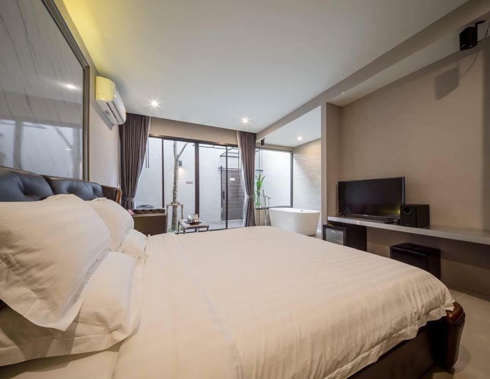The Valen Resort Bangkok Ngoại thất bức ảnh