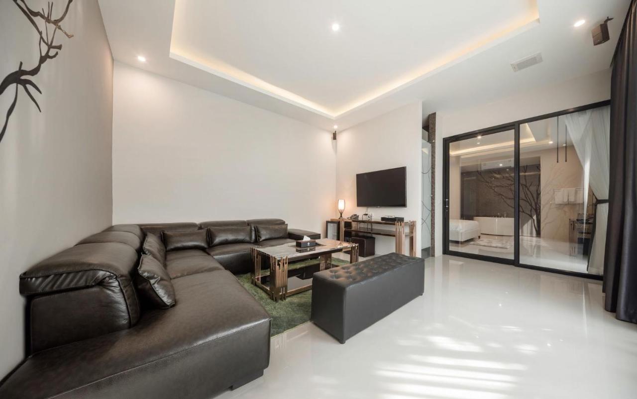 The Valen Resort Bangkok Ngoại thất bức ảnh
